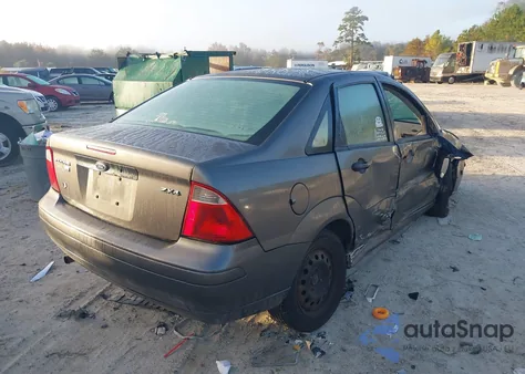 2005 Ford Focus Zx4 from USA, damaged, VIN 1FAFP34N15W203910